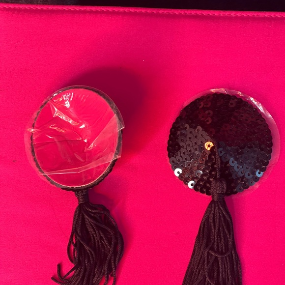 black Sequin pasties with tassels - Picture 2 of 6
